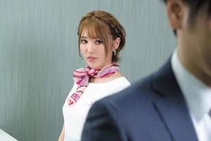 Cô lễ tân hấp dẫn sếp: “quản lý ơi em địt em có khoái hơn vợ yêu anh ?” Cô lễ tân hấp dẫn sếp: “quản lý ơi em địt em có khoái hơn vợ yêu anh ?”