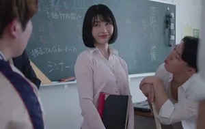 đám sinh viên cá biệt bỗng dưng ngoan khi cô giáo chuyển đến đứng lớp đám sinh viên cá biệt bỗng dưng ngoan khi cô giáo chuyển đến đứng lớp
