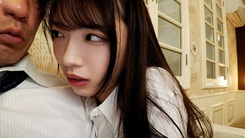 Lén thả tình dược vào cốc nước của em nhân viên chuyên đi làm muộn Lén thả tình dược vào cốc nước của em nhân viên chuyên đi làm muộn