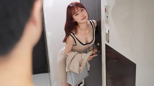 Ngày nào đi làm tôi cũng nhìn thấy khu vé của cô hàng xóm say xỉn Ngày nào đi làm tôi cũng nhìn thấy khu vé của cô hàng xóm say xỉn