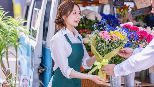Vì muốn có thai mà cô gái bán hoa phải trở thành "gái bán hoa" Vì muốn có thai mà cô gái bán hoa phải trở thành "gái bán hoa"