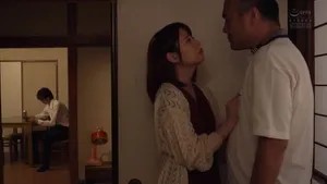 Vợ sắp cưới của con trai “nghiện” sau một lần bị bố Anh xã làm thịt Vợ sắp cưới của con trai “nghiện” sau một lần bị bố Anh xã làm thịt